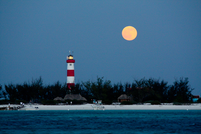 Light house on Isla Perez a bone fishing area